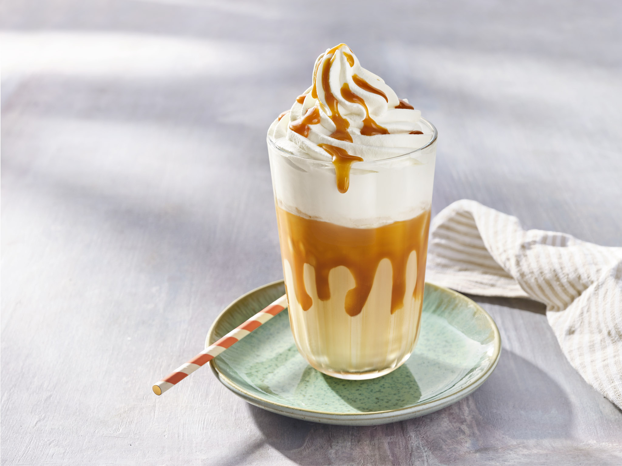 Oldenburger_Retail_CaramelShake_001_LoRes